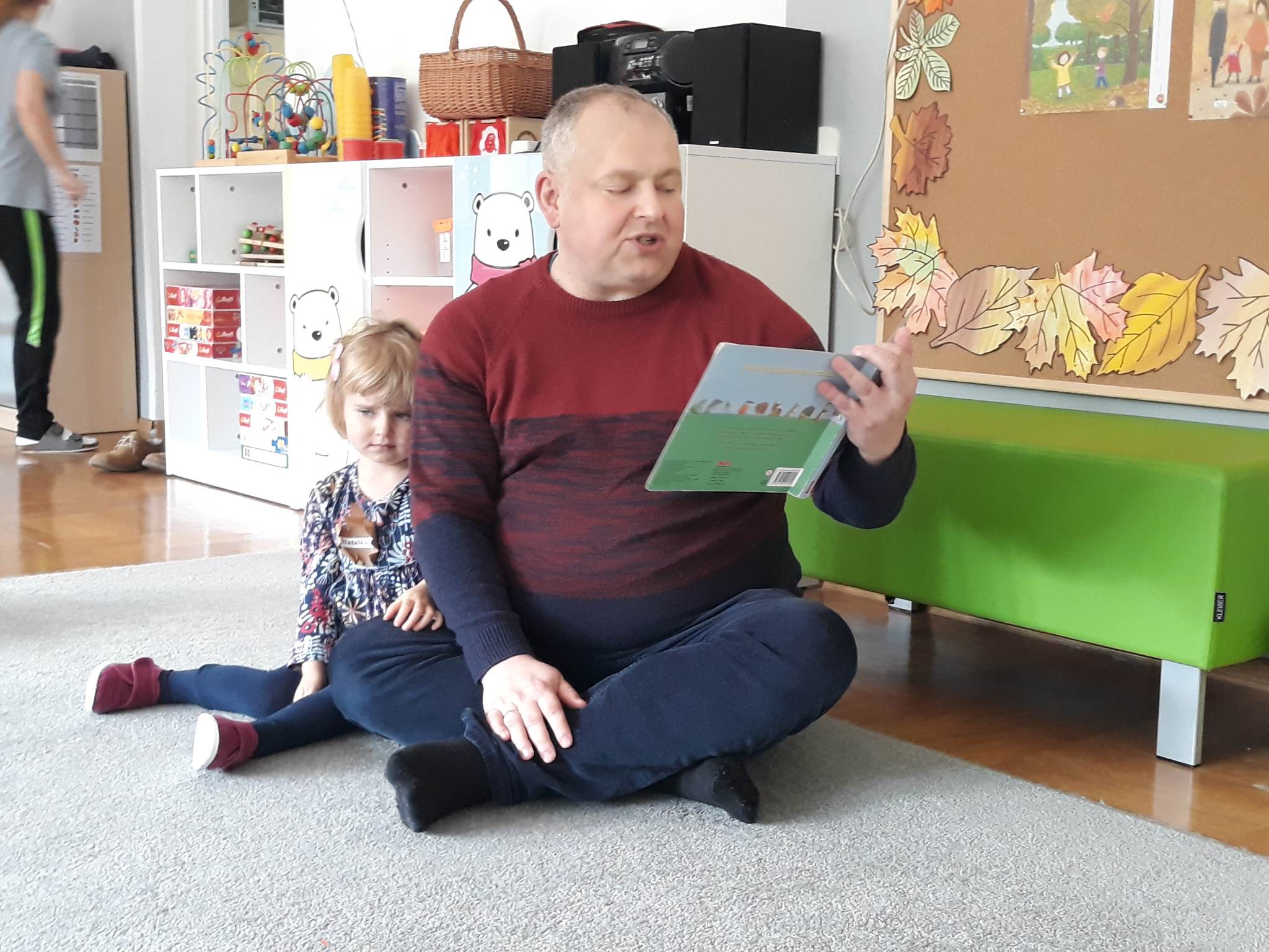 Czytanie rodzic&oacute;w w ramach akcji "Cała Polska czyta dzieciom"