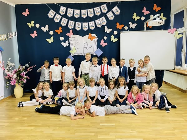 Żegnamy przedszkole&hellip; 👨&zwj;🎓👩&zwj;🎓gr. V - Skrzaty