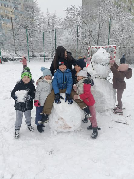 "Jesienno-zimowe szaleństwa na śniegu" 😉. Radość na twarzach dzieci bezcenna