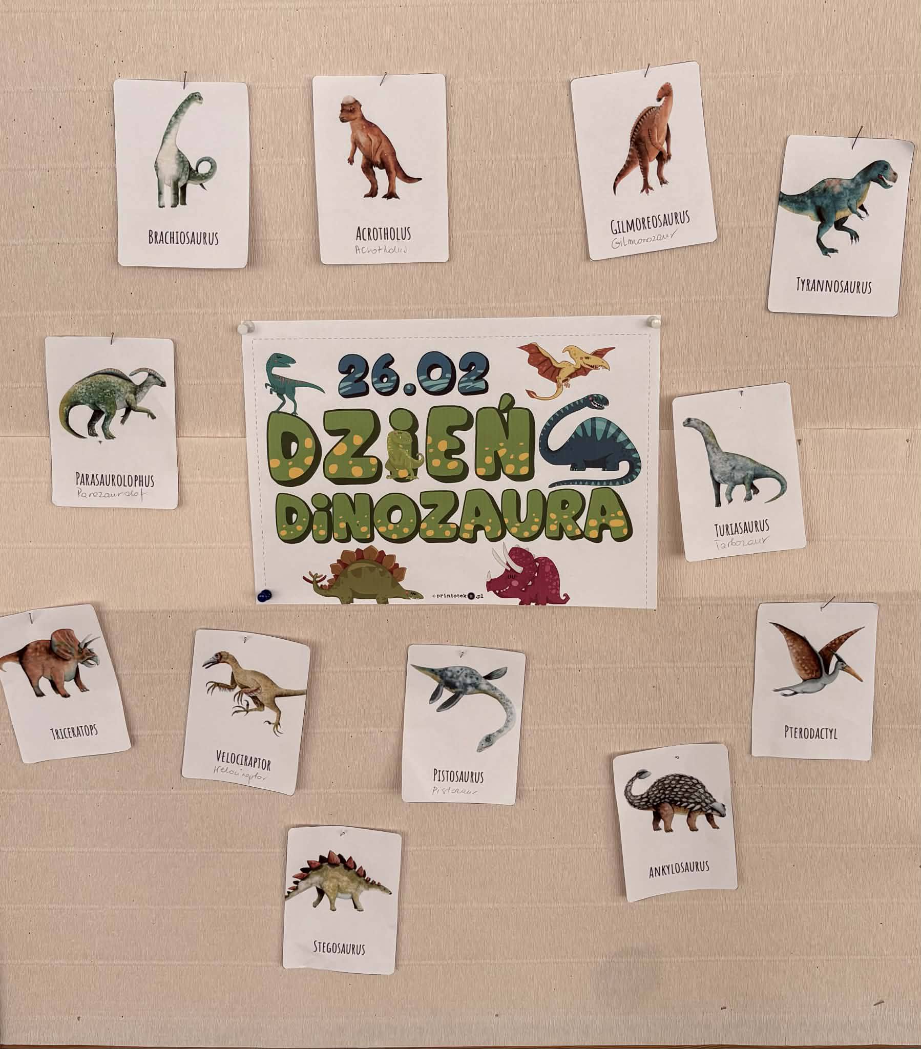 Dzień Dinozaura-Smerfy