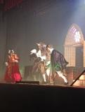 Udział w spektaklu teatralnym ,,Trzej Muszkieterowie".        Biedronki