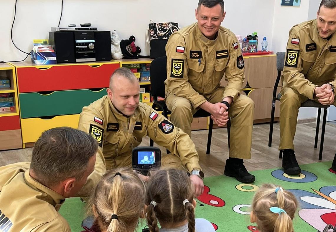 Odwiedziny Strażaków z Komenda Powiatowa Państwowej Straży Pożarnej w Polkowicach.   ​